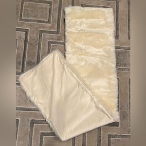 Tahari Home Faux Fur Table Runner - Ivory